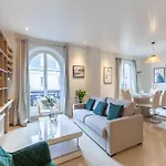High-end 75m2 - Place Morny * Deauville