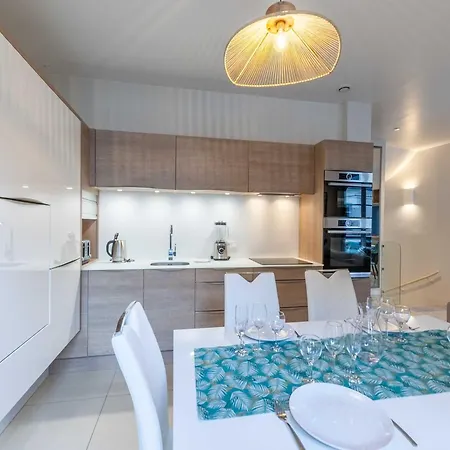 아파트 High-end 75m2 - Place Morny *